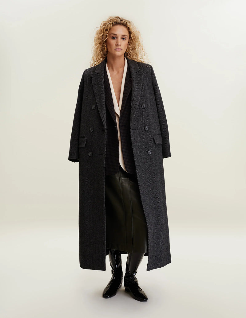 THE LANDSKEIN Double-Breasted Coat