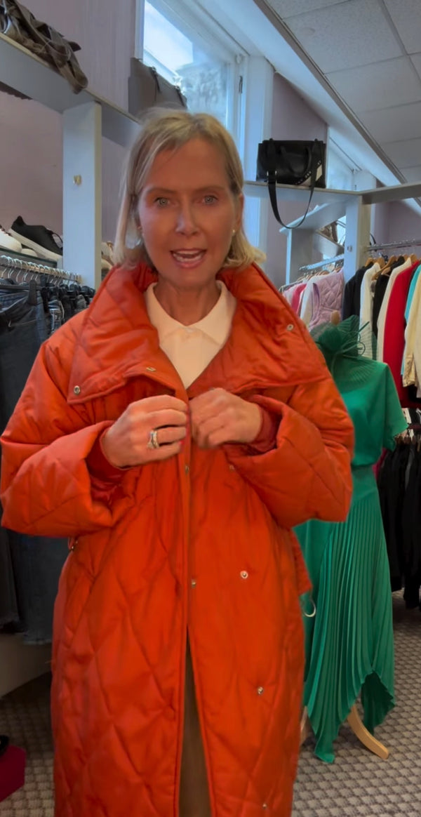 IN WEAR Coat Size S/M
