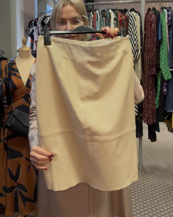 CC HEART Skirt Size M