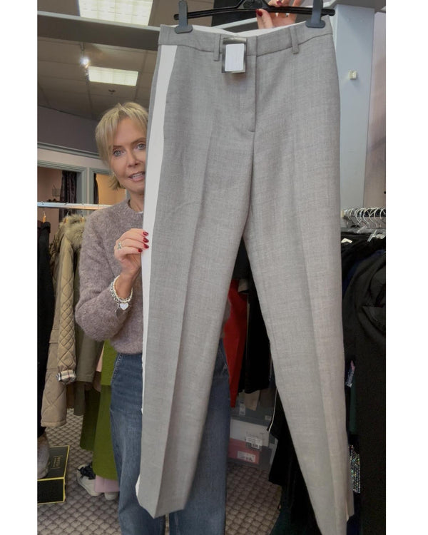 ESSENTIEL ANTWERP Trousers Size M