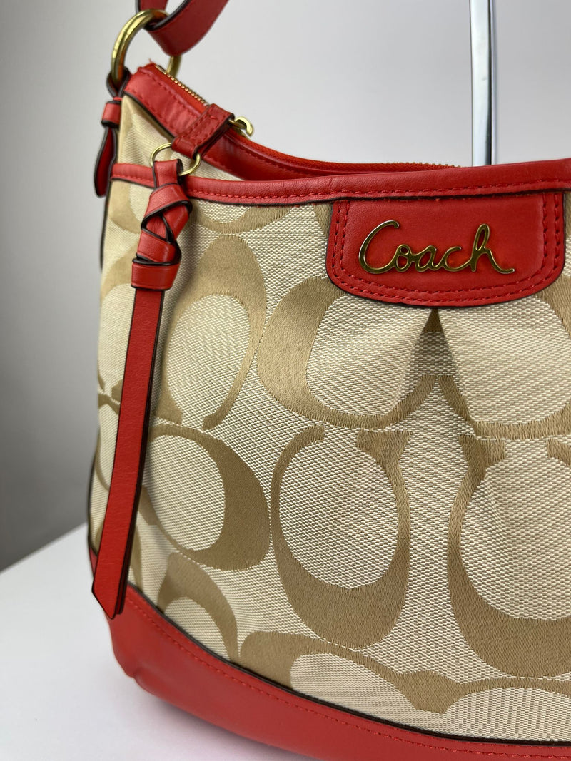 COACH Shoulder Bag
