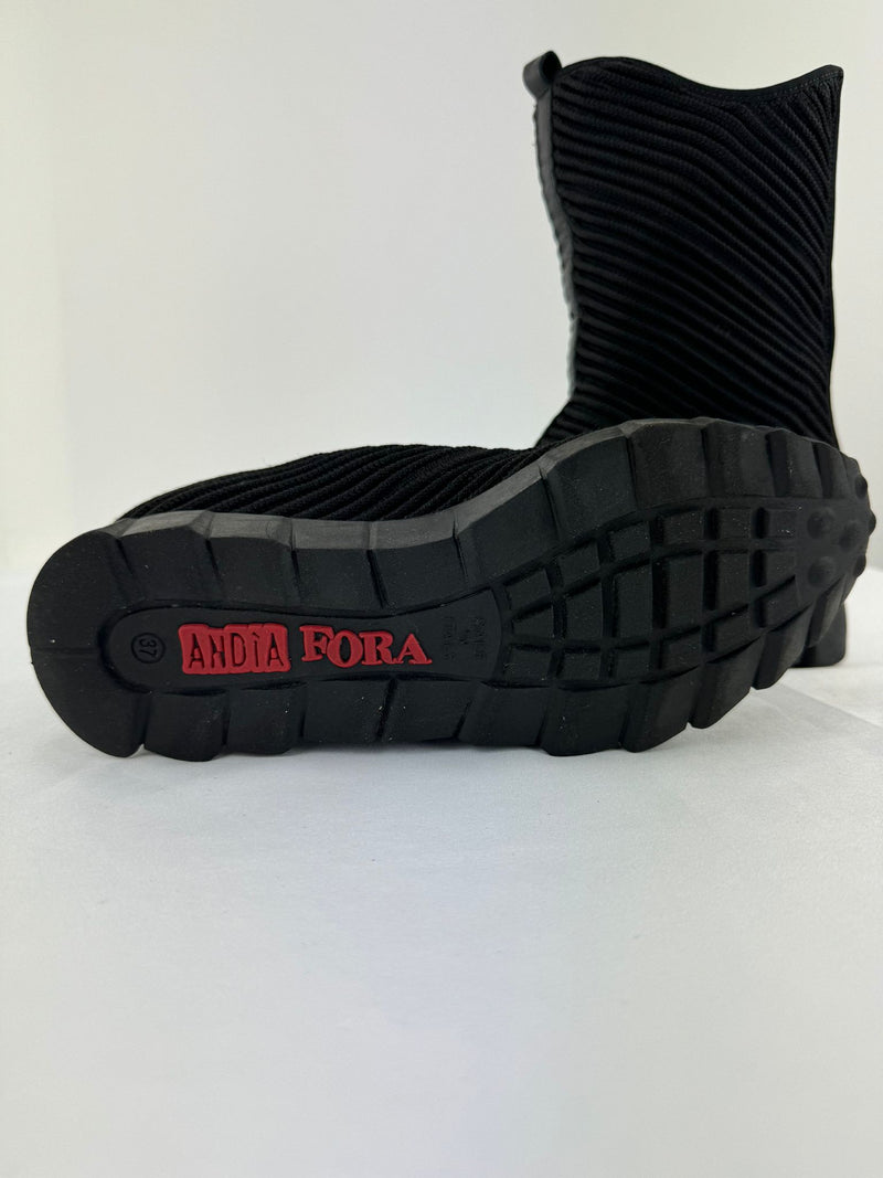 ANDIA FORA Boot Size 4 UK