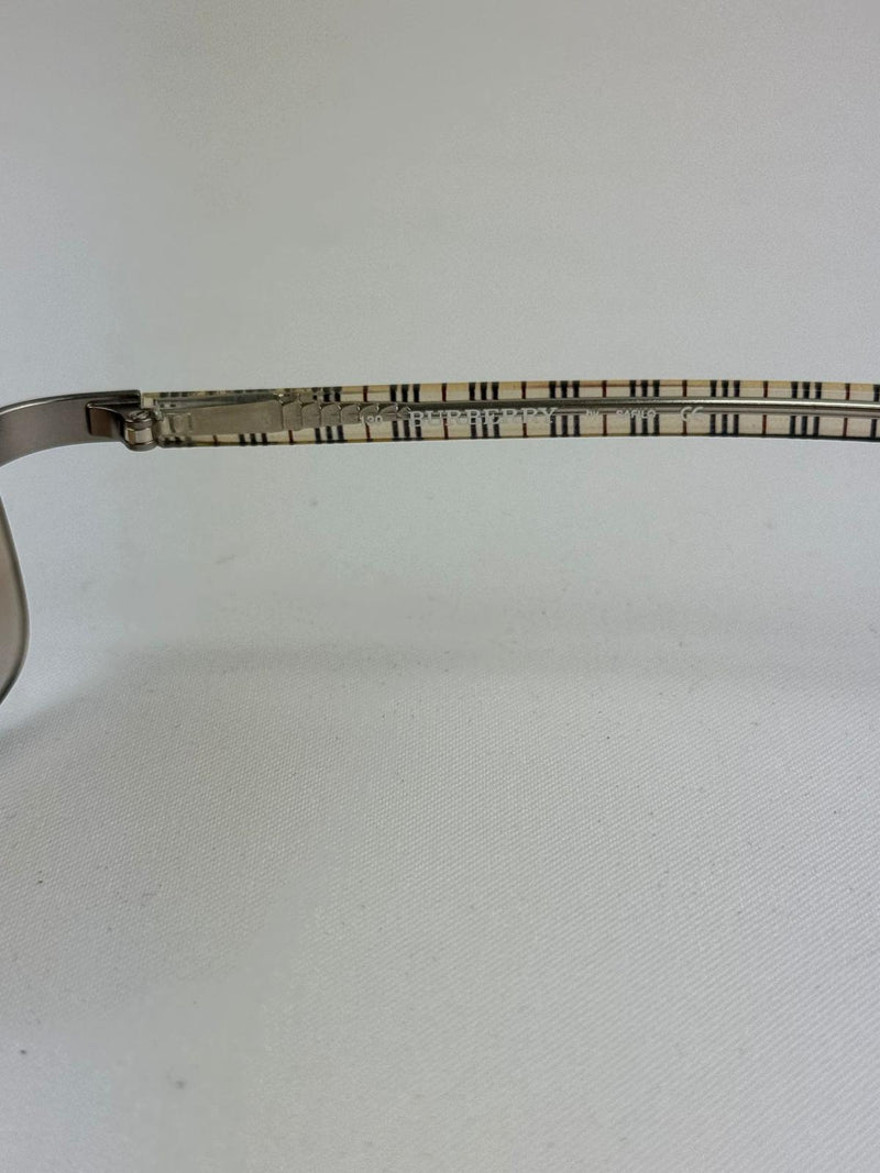 BURBERRY Sunglasses