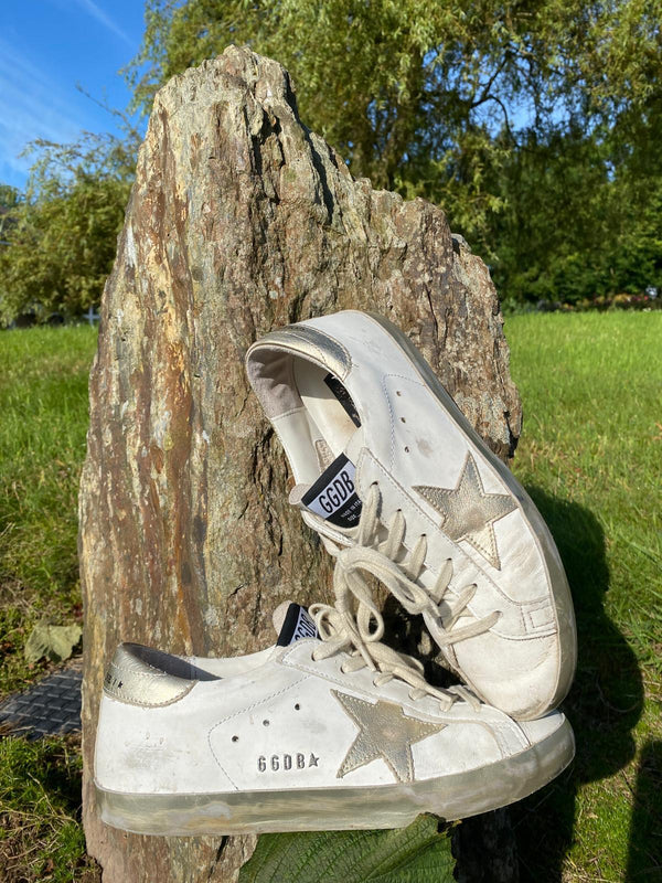 GOLDEN GOOSE Deluxe Brand Trainers Size