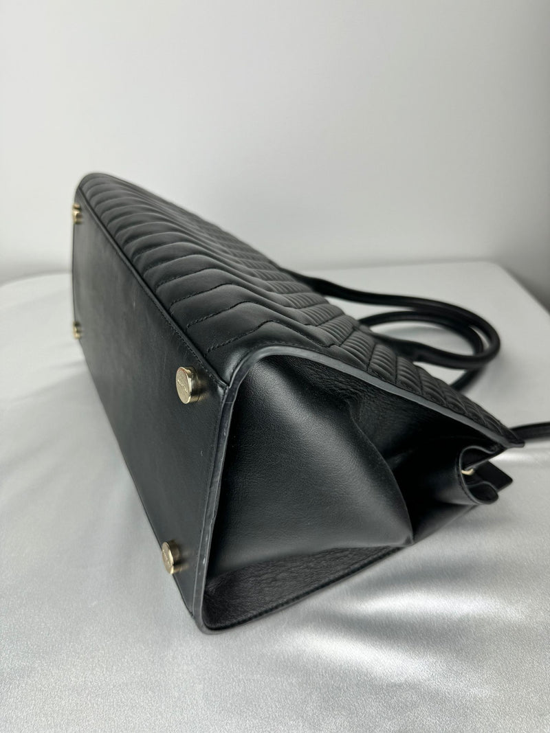 PAULE KA Handle Bag