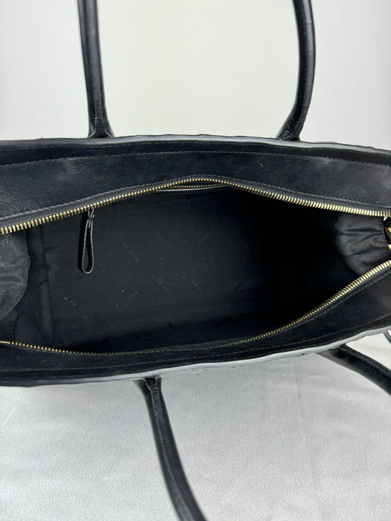 PAULE KA Handle Bag