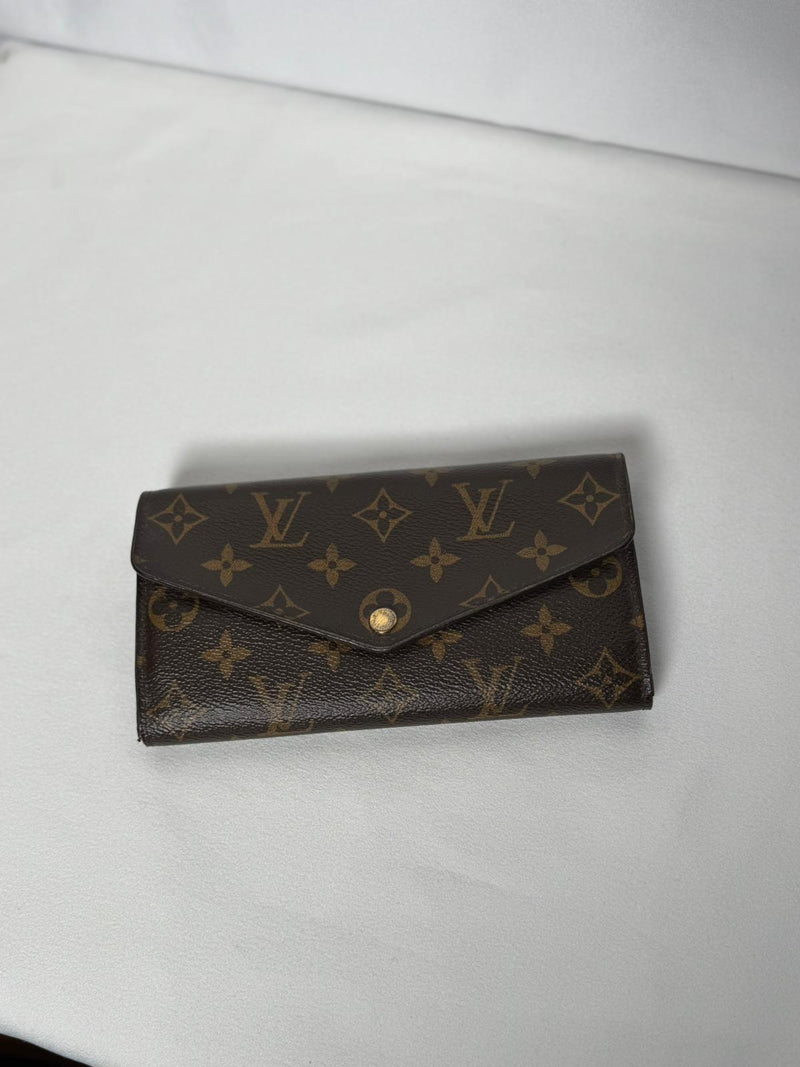 LOUIS VUITTON Monogram Canvas Sarah Wallet