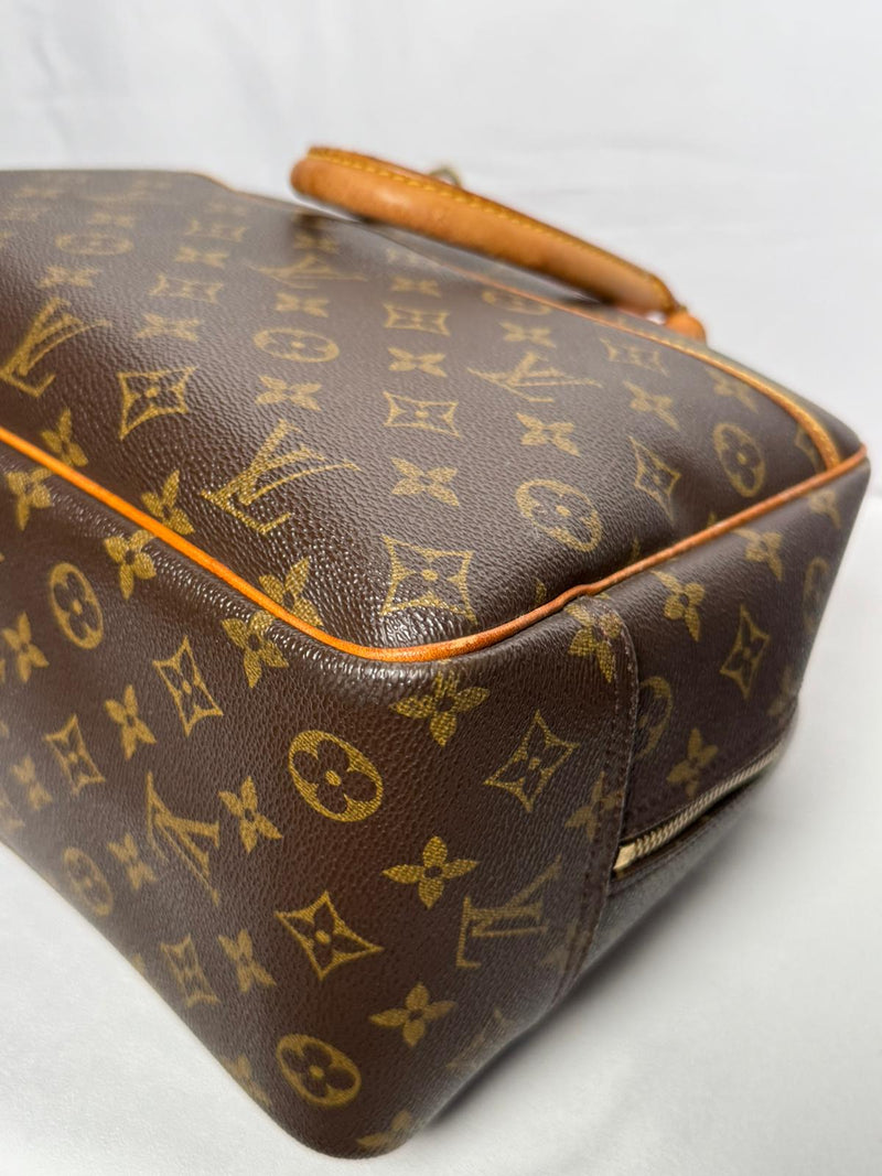 LOUIS VUITTON Deauville Handle Bag