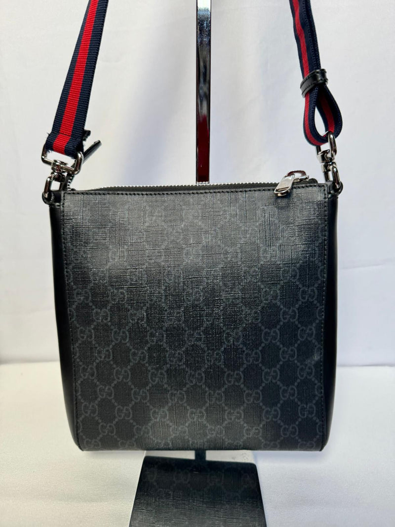 GUCCI GG Supreme Crossbody