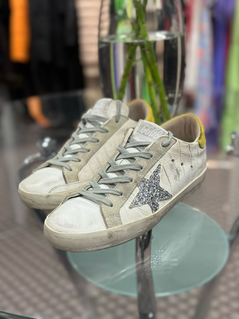 GOLDEN GOOSE Superstar Low Top Sneakers Size 4 UK