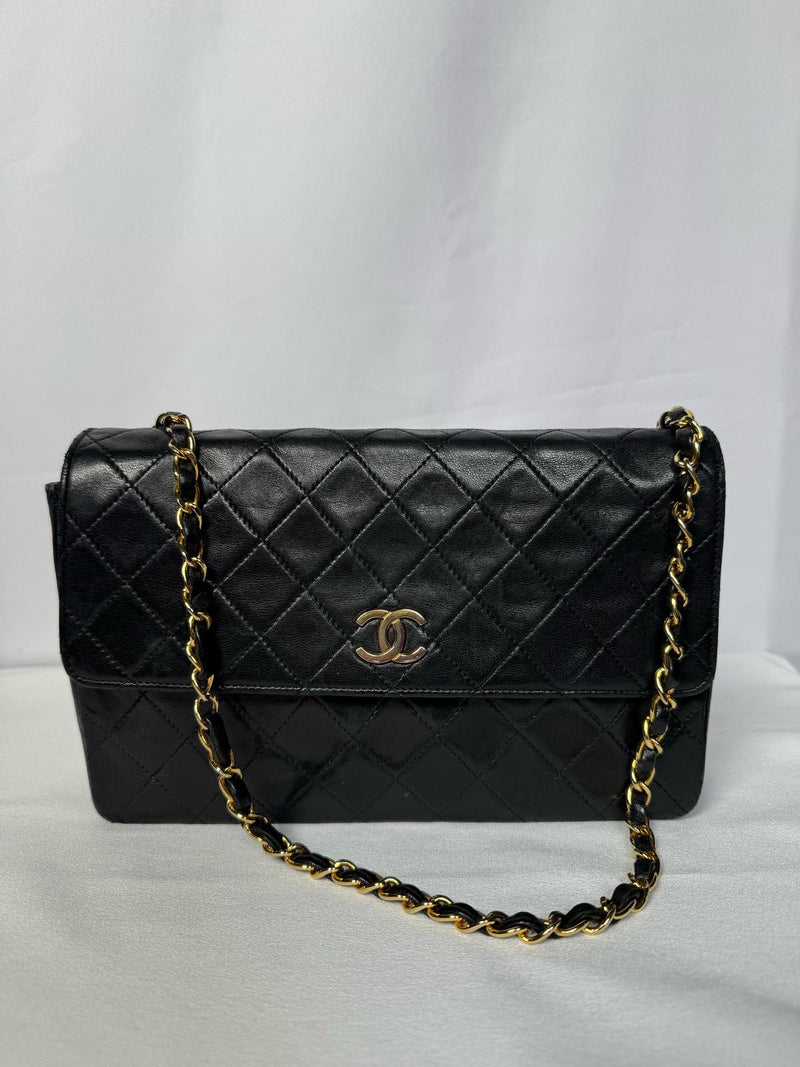 CHANEL Classic Single Flap Bag