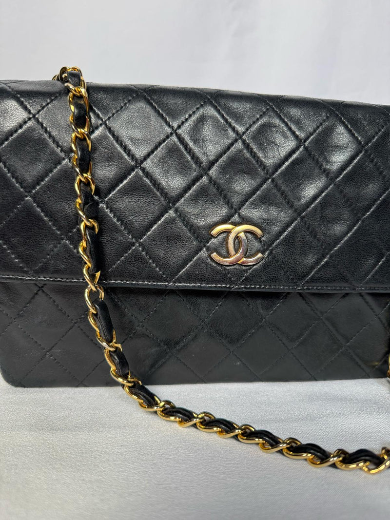 CHANEL Classic Single Flap Bag