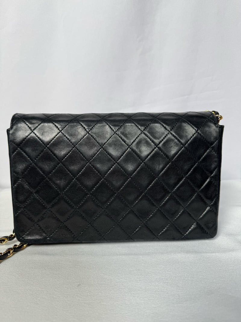 CHANEL Classic Single Flap Bag