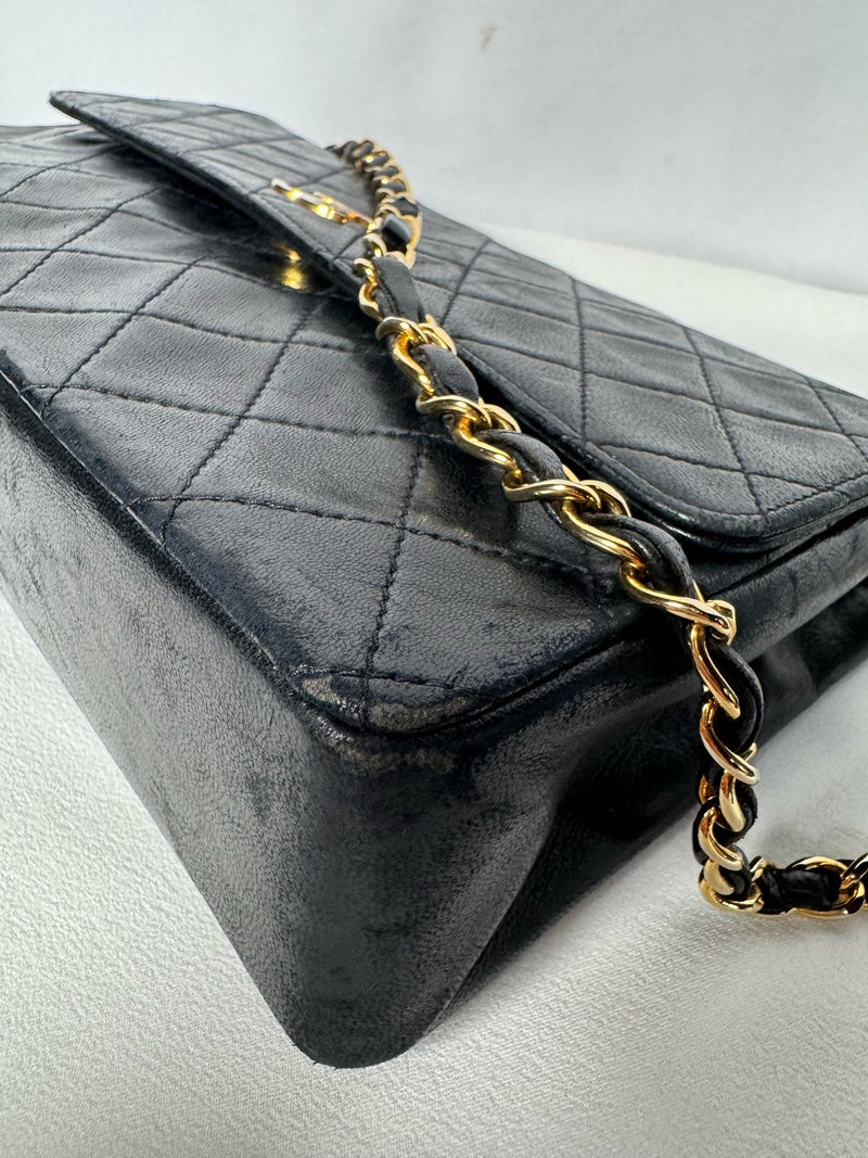 CHANEL Classic Single Flap Bag