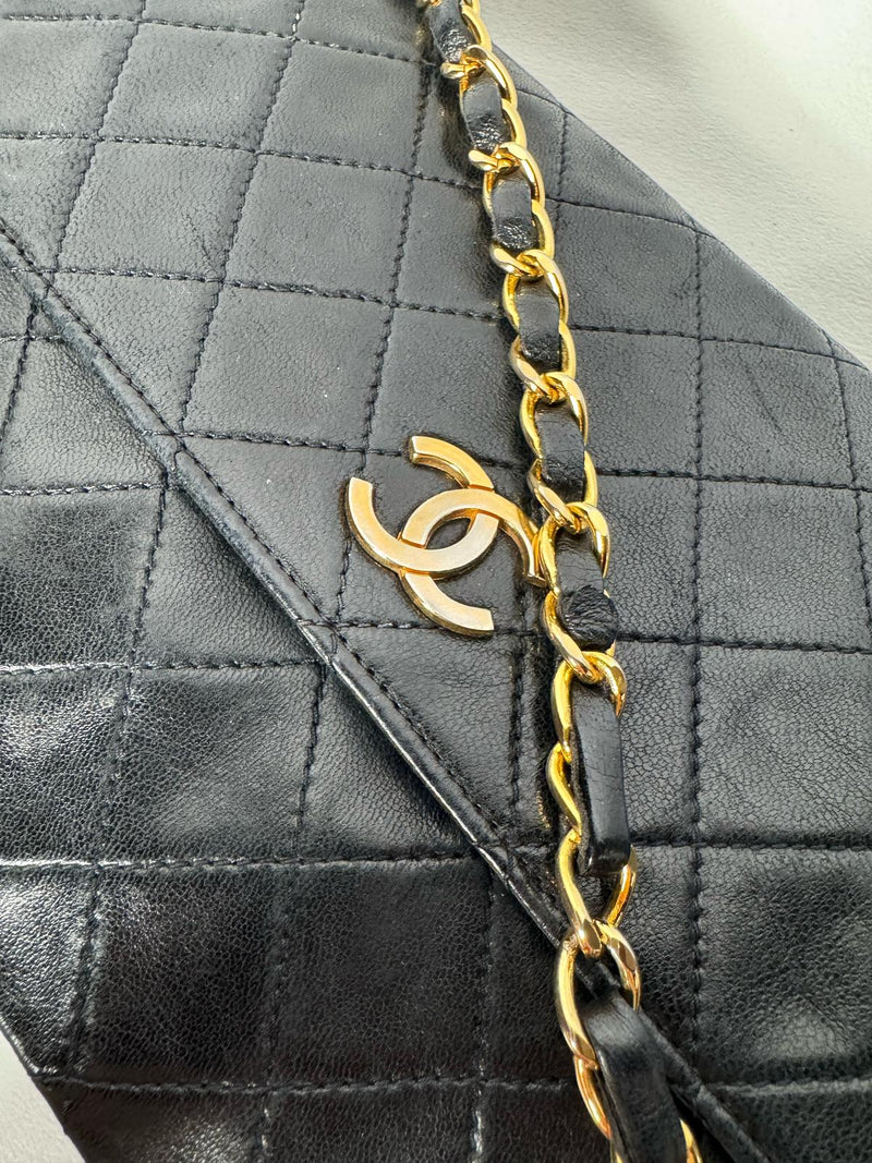 CHANEL Classic Single Flap Bag