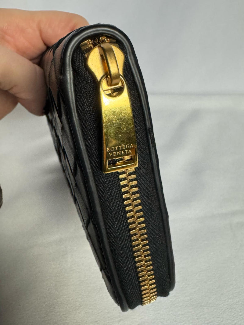 BOTTEGA VENETA Intrecciato Wallet