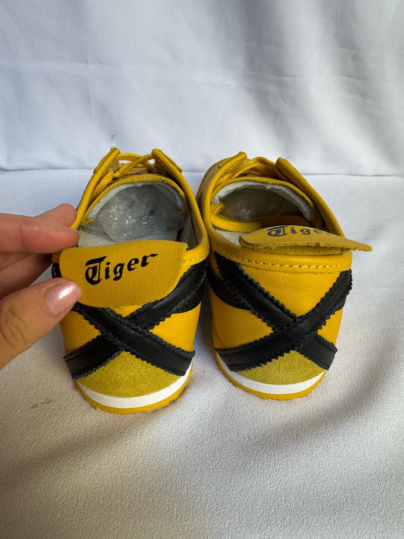 ONITSUKA Tiger Sneakers Size UK 8