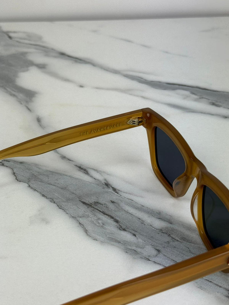 THE AVANTGUARD Sunglasses