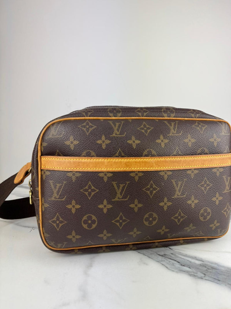 LOUIS VUITTON Reporter Crossbody Bag