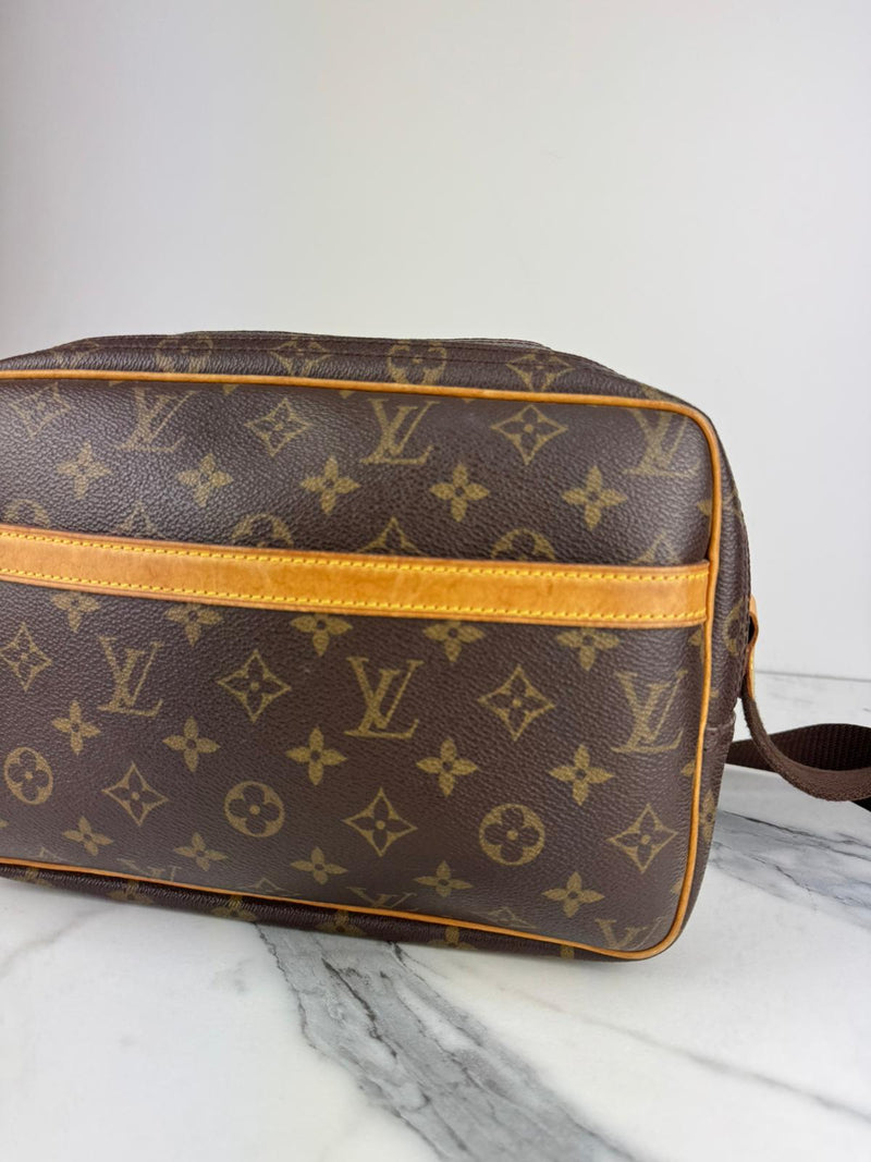 LOUIS VUITTON Reporter Crossbody Bag