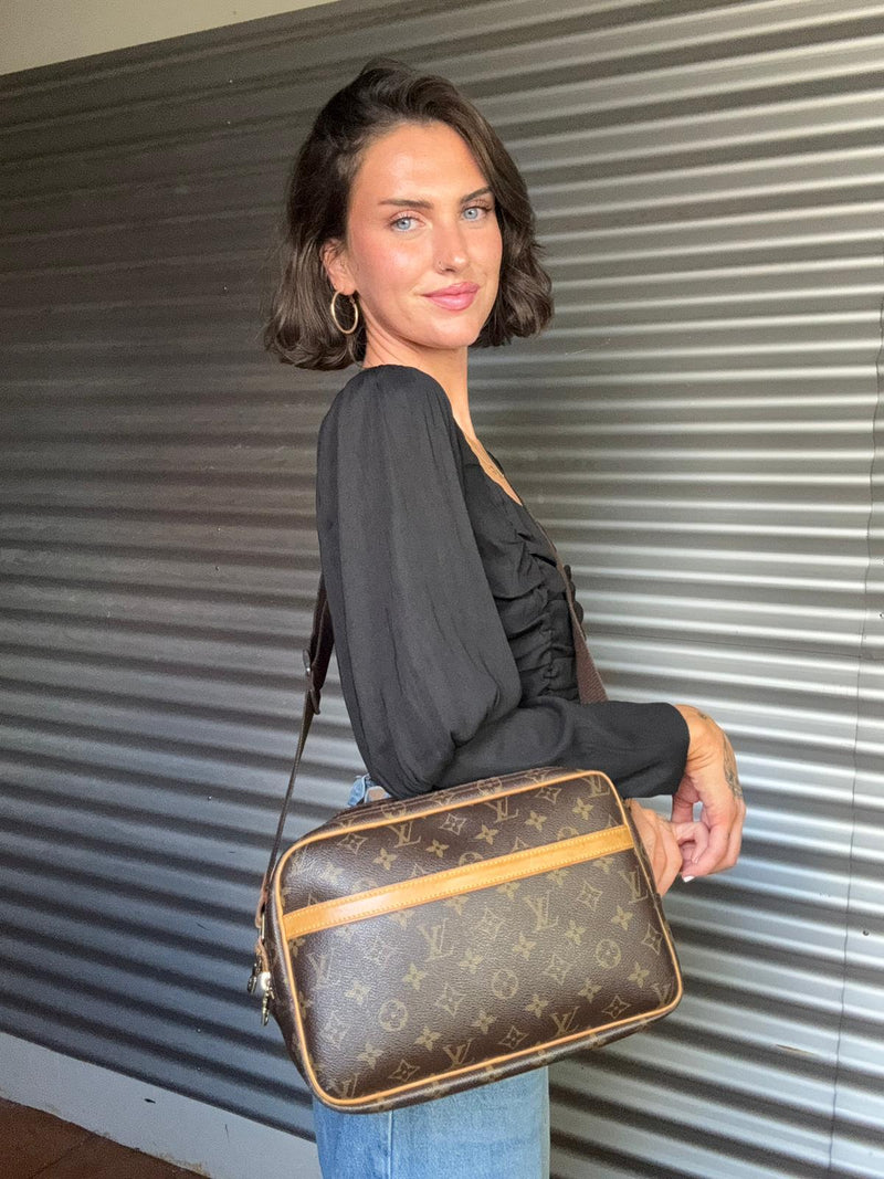 LOUIS VUITTON Reporter Crossbody Bag