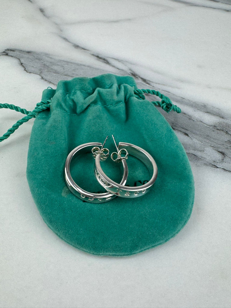 TIFFANY & CO. Earrings