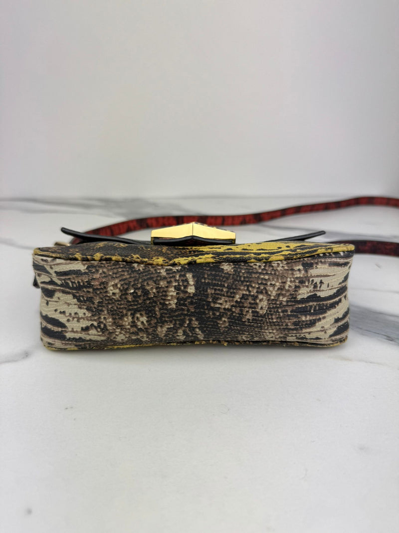 KURT GEIGER Crossbody Bag