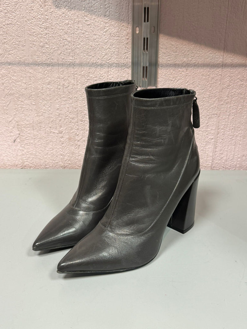DOROTHEE SCHUMACHER Boots Size UK 5