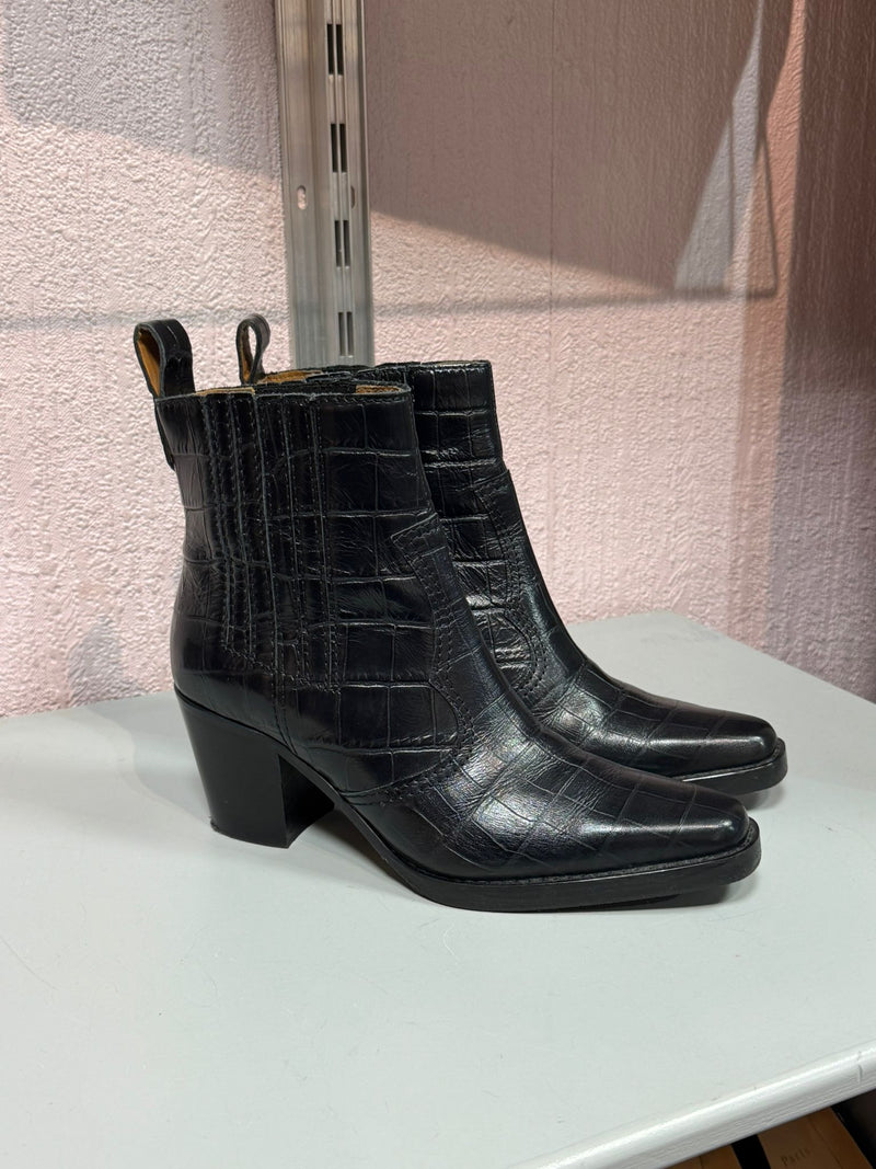 GANNI Ankle Boots Size UK 4