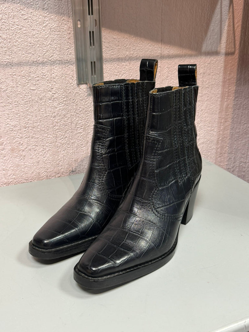 GANNI Ankle Boots Size UK 4