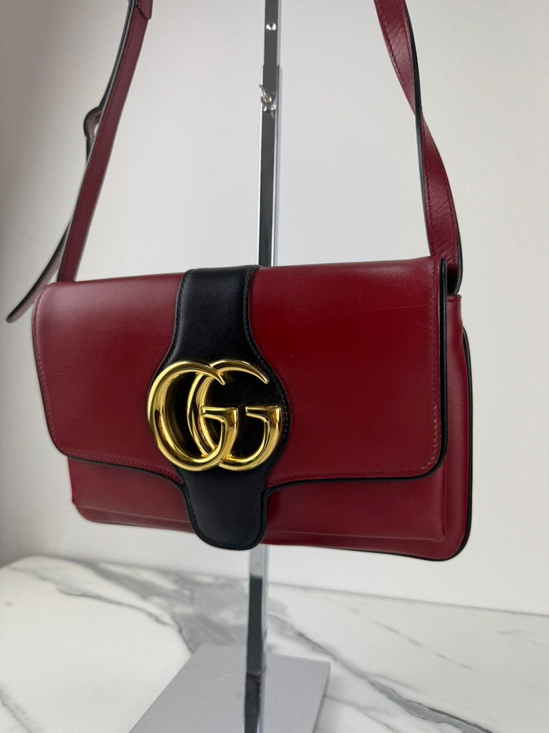 GUCCI Arli Crossbody Bag