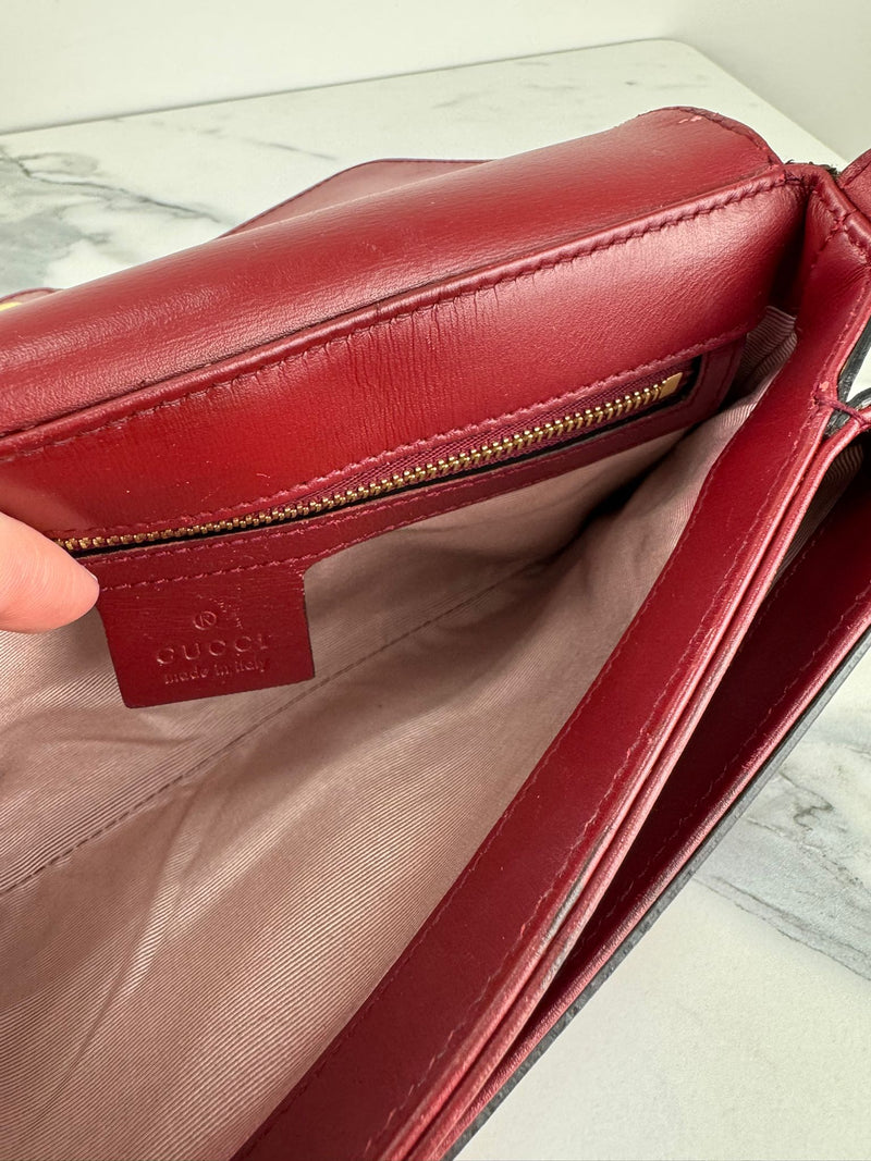 GUCCI Arli Crossbody Bag
