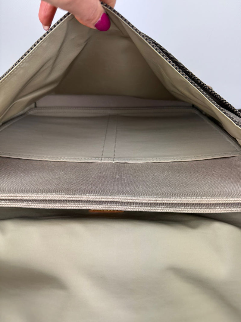 LOUIS VUITTON Messenger Shoulder Bag
