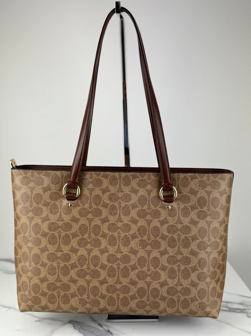 COACH Shoulder Bag