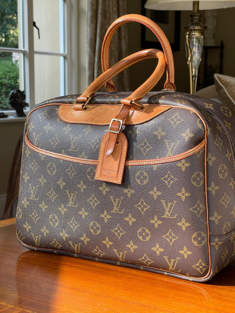 LOUIS VUITTON Deauville Handle Bag