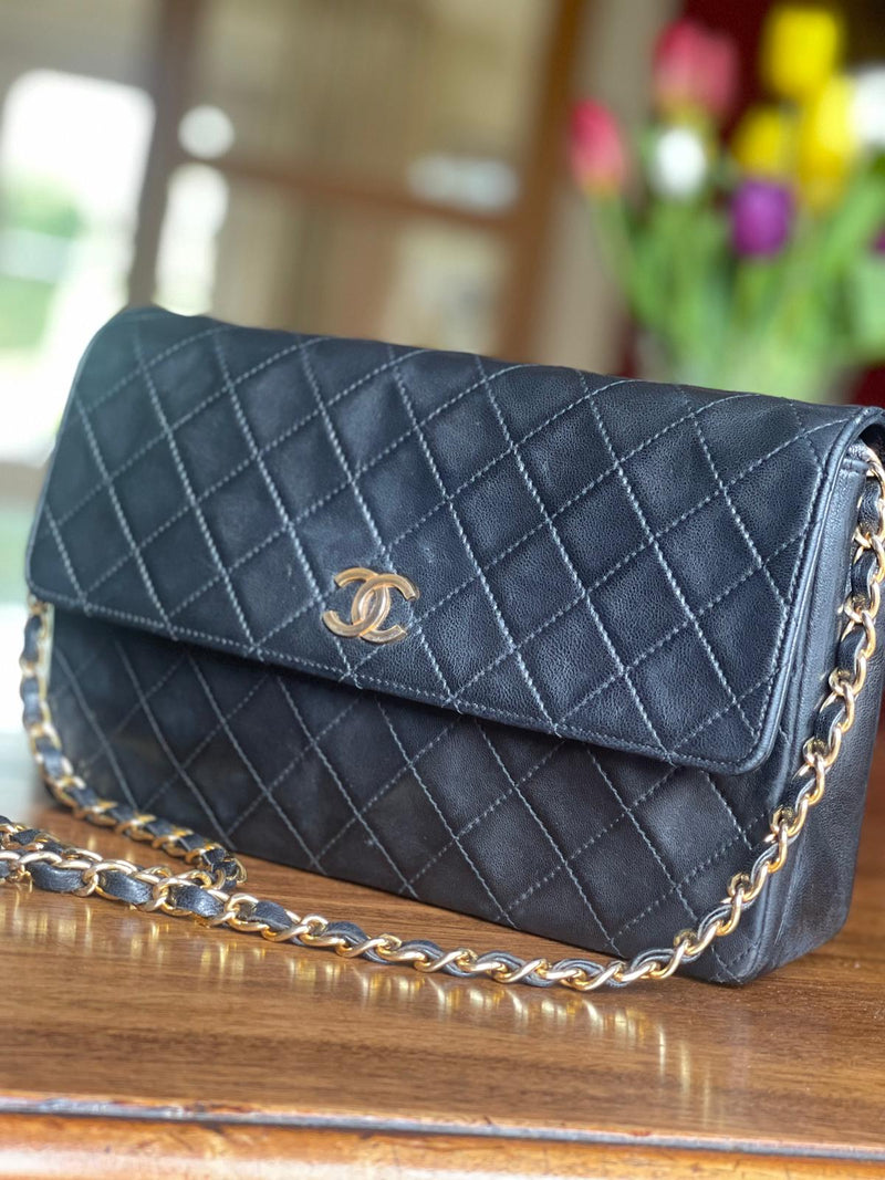 CHANEL Classic Single Flap Bag