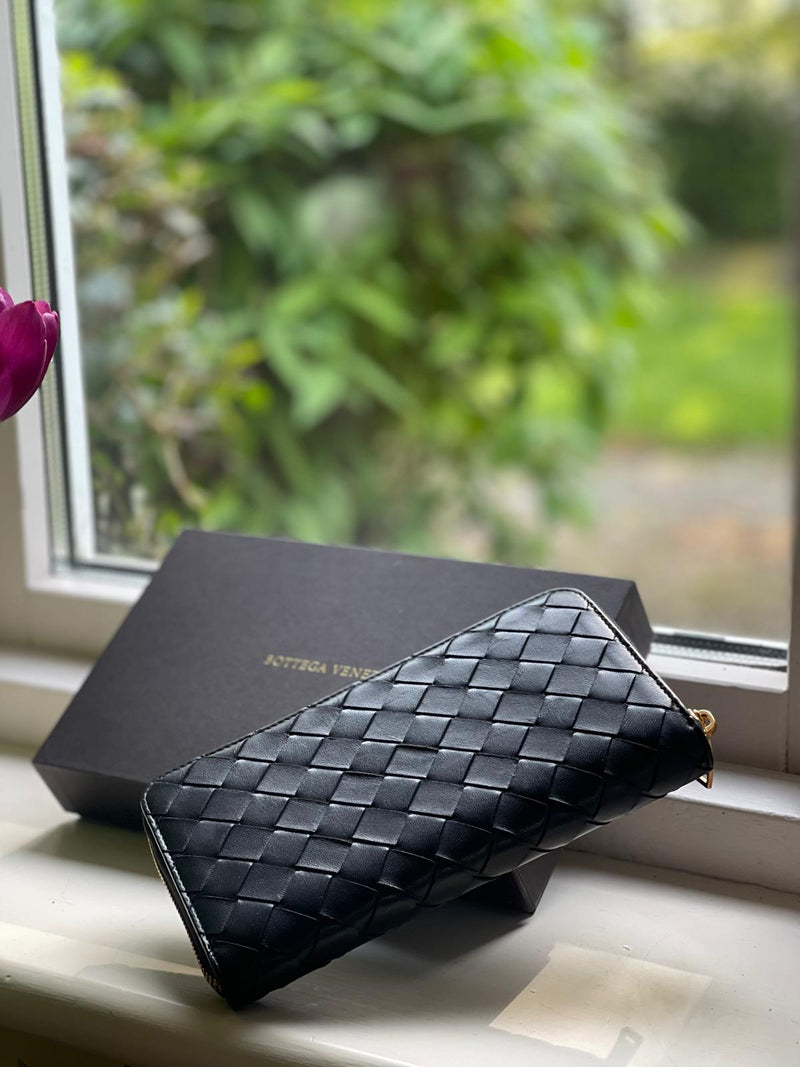 BOTTEGA VENETA Intrecciato Wallet