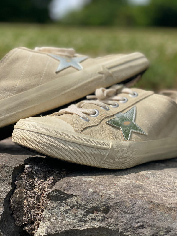 GOLDEN GOOSE V-Star Trainers Size UK 5