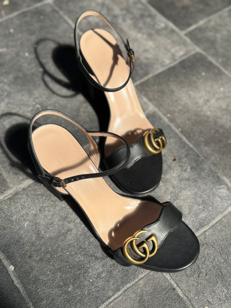 GUCCI GG Sandals Size UK 4