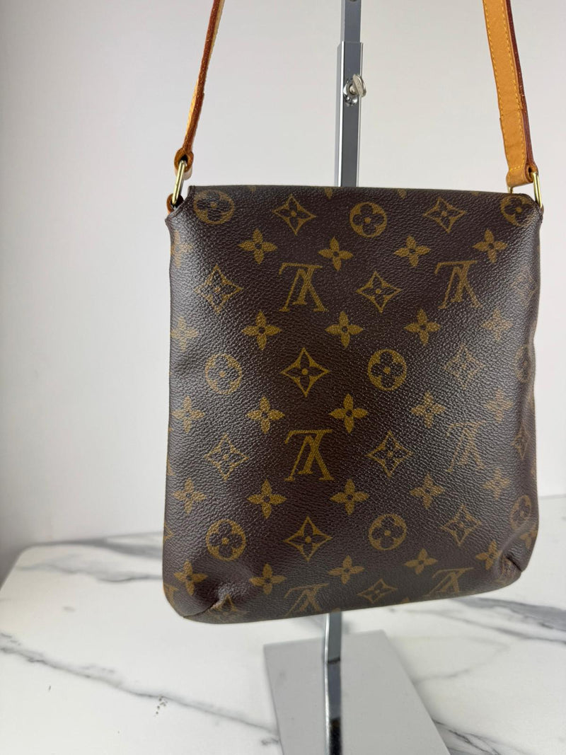 LOUIS VUITTON Musette Salsa Shoulder Bag