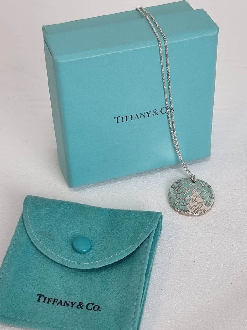 TIFFANY & CO Fifth Avenue Necklace