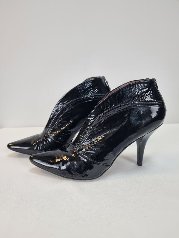 MIEZKO Black Patent Leather Heel