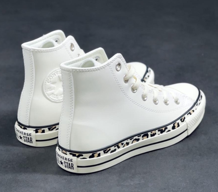 CONVERSE White Leather High Top Trainers UK 7