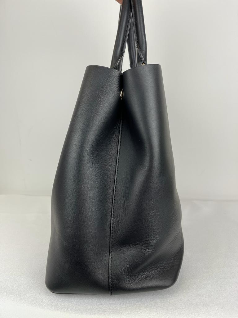 DIANE VON FURSTENBERG Leather Tote Bag