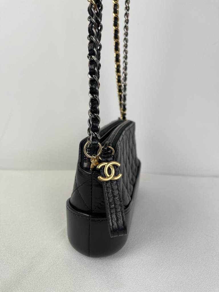 CHANEL Gabrielle Clutch With Chain
