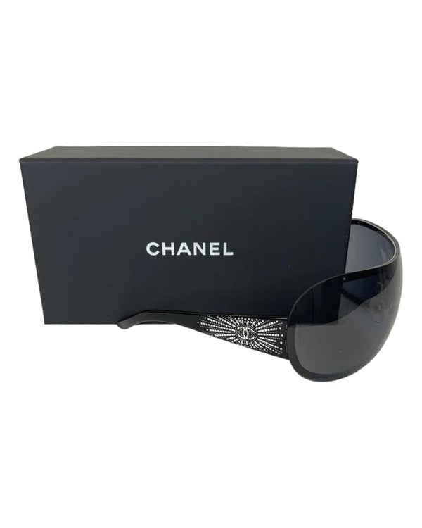 CHANEL Oversized Shield Sunglasses