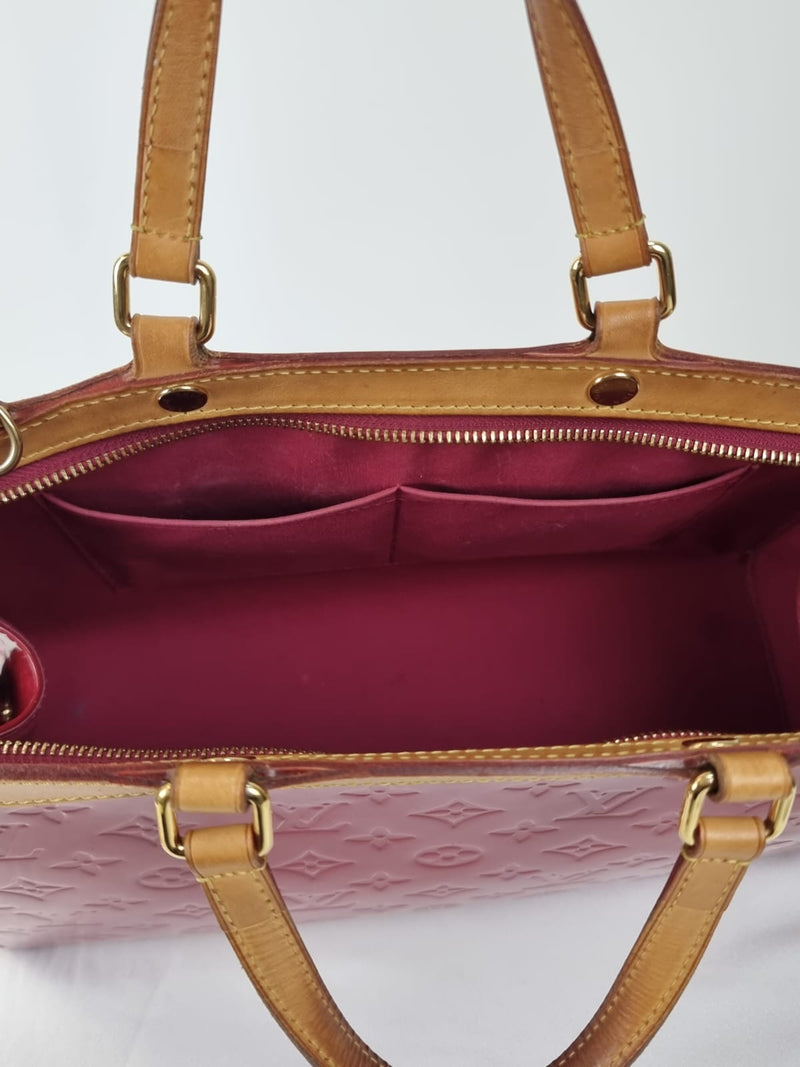 LOUIS VUITTON Monogram Vernis Brea MM Cerise